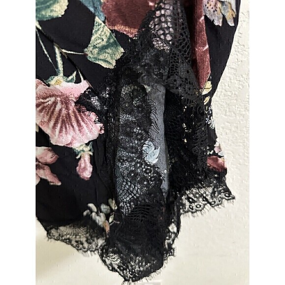 Bardot Dress Size 8/M Womens Floral Adjustable Straps Lace Trim Lightweight Slip - Picture 4 of 7